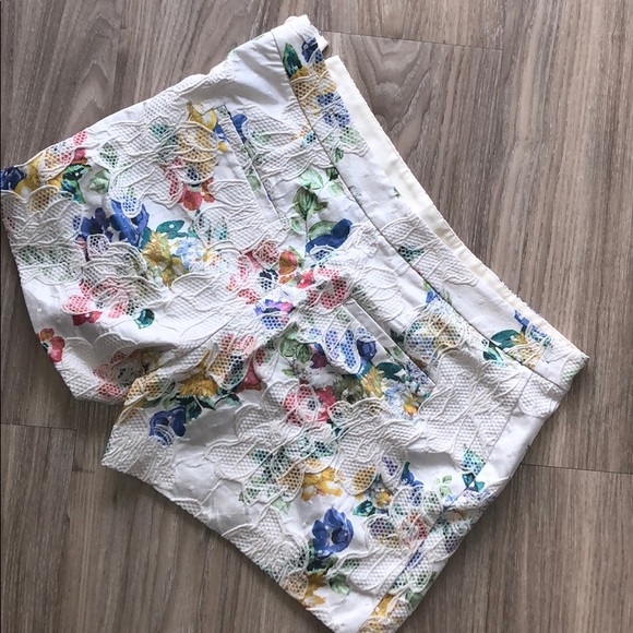 Moving Sale - Picture 4 of 4